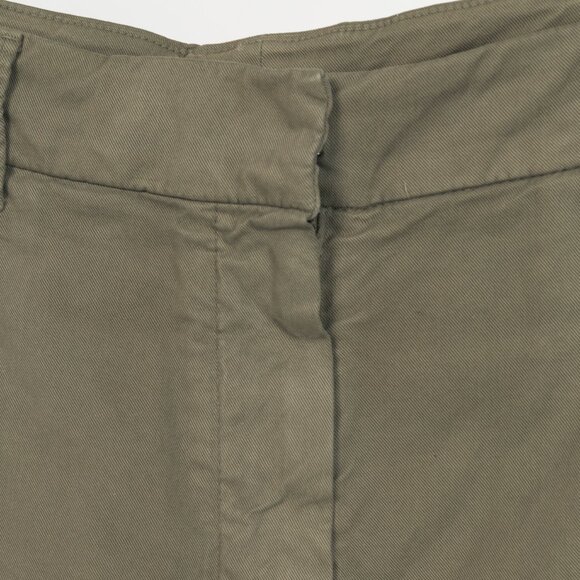 Brunello Cucinelli AW/22 Green Cotton Monili-Beaded Pleated Tapered Pants - Picture 8 of 13